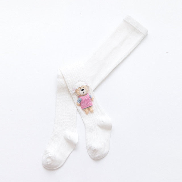 جوارب للفتيات: أسلوب وراحة مع أنماط دمى كرتونية