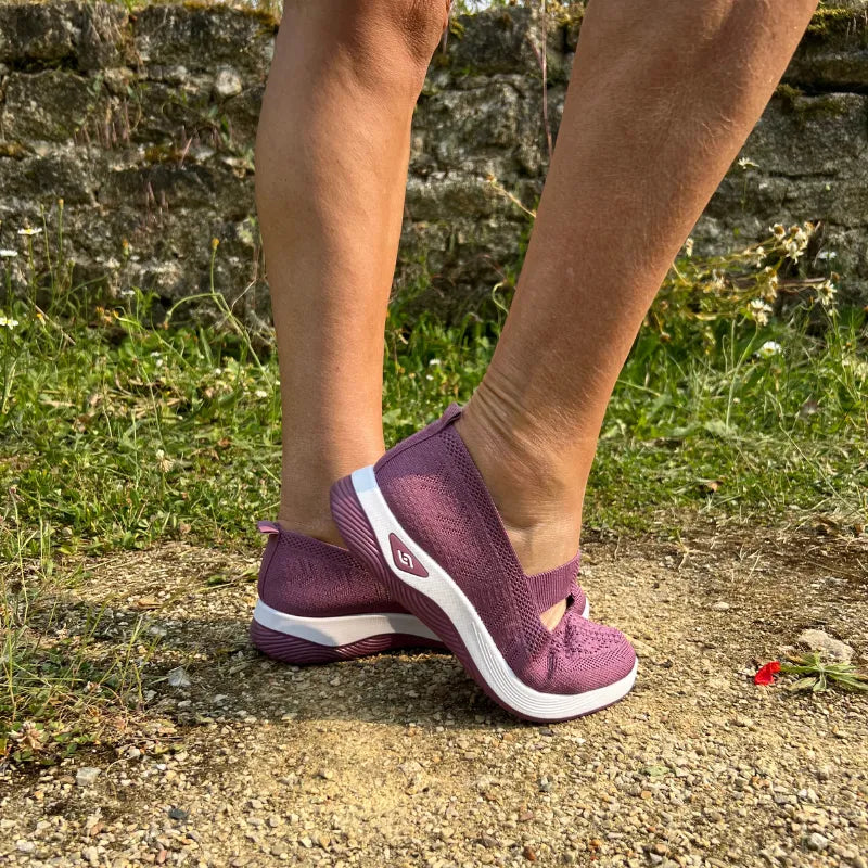 أحذية طبية - راحة للأقدام الحساسة 