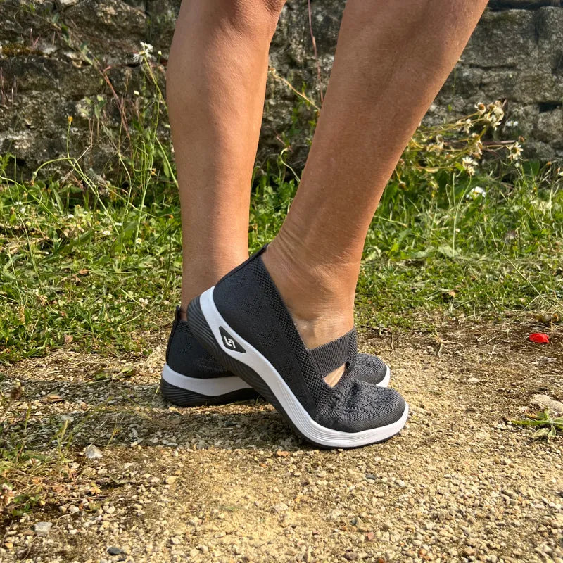 أحذية طبية - راحة للأقدام الحساسة 