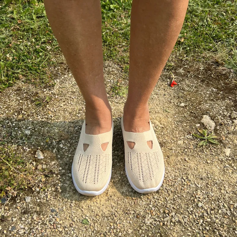 أحذية طبية - راحة للأقدام الحساسة 