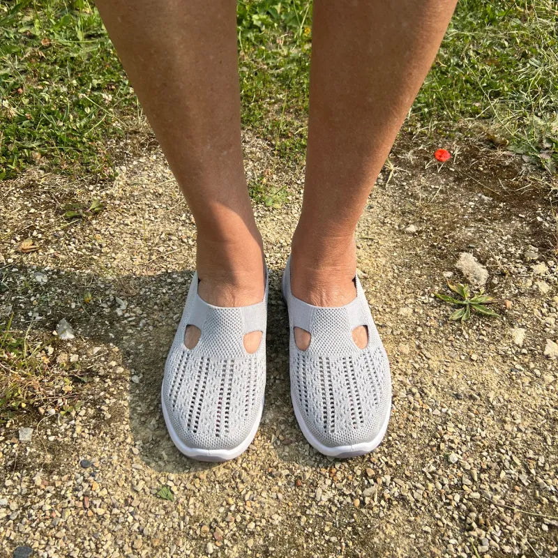 أحذية طبية - راحة للأقدام الحساسة 